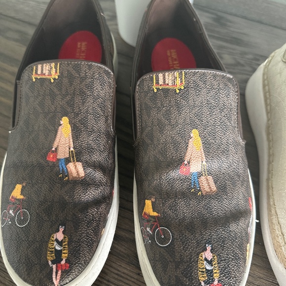 Shoes - Picture 1 of 9